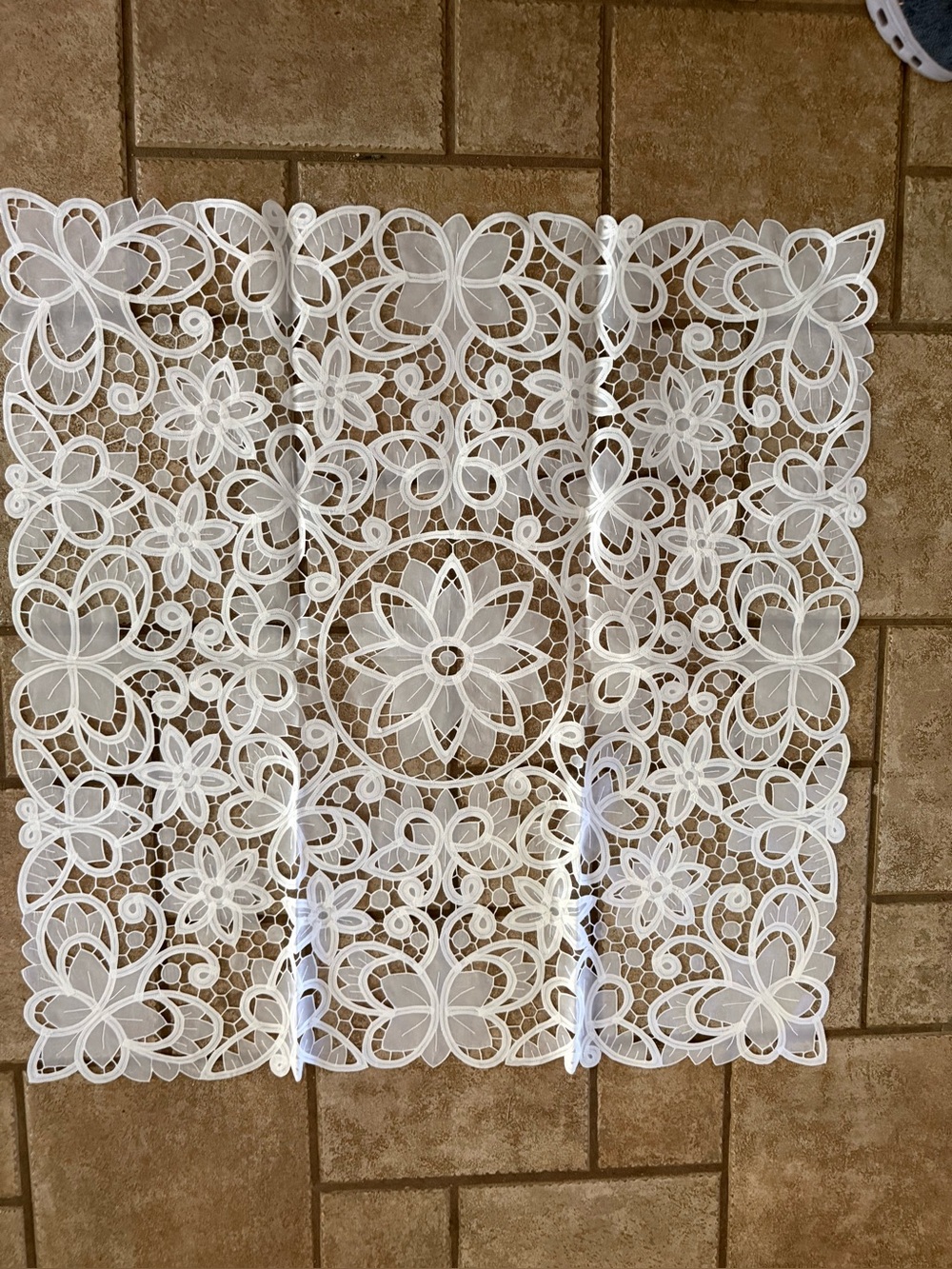Battenberg Like Lace Tablecloth with Silk & Embroidered Lace - 34”square. Mint.